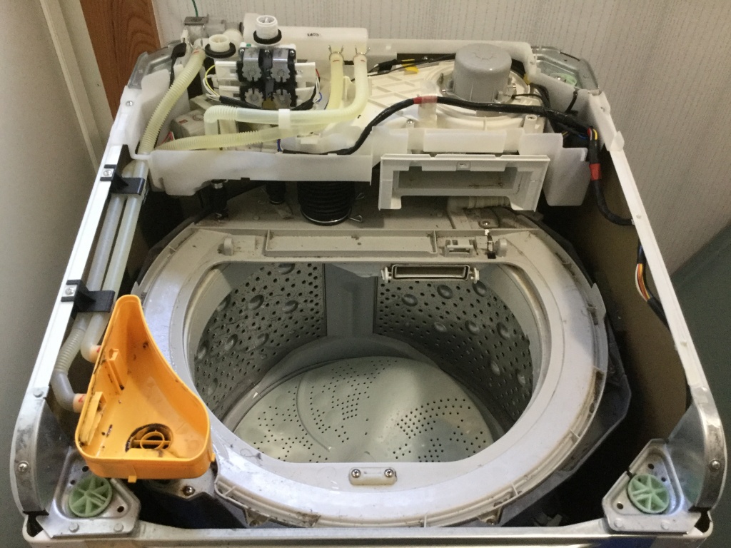 日立ビートウォッシュ BW-D10SV分解洗浄｜佐久市のハウスクリーニング