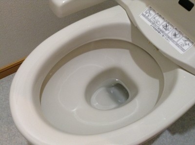 トイレ　輪ジミ　尿石　クリーニング