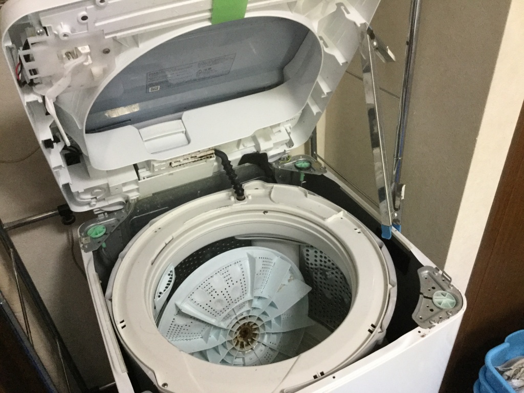 日立 Bw V80a 洗濯機の分解洗浄 佐久市のハウスクリーニングならおそうじ本舗佐久中込店